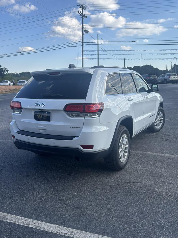 Jeep Grand Cherokee Laredo 2WD 2020