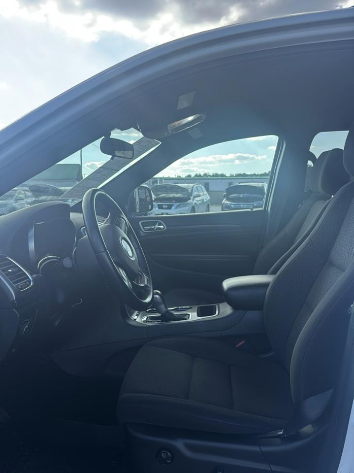 Jeep Grand Cherokee Laredo 2WD 2020