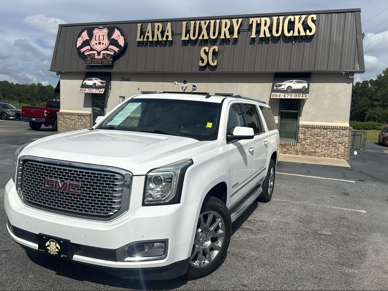 GMC Yukon Denali XL 4WD 2015