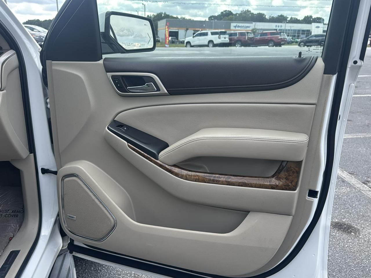 GMC Yukon Denali XL 4WD 2015