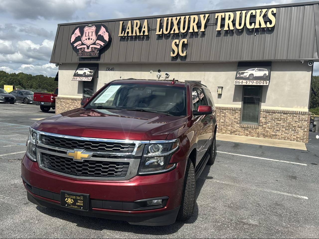 Chevrolet Suburban LT 4WD 2019
