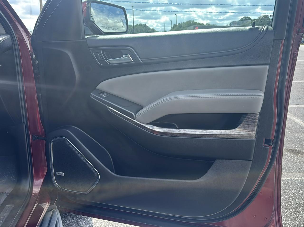 Chevrolet Suburban LT 4WD 2019