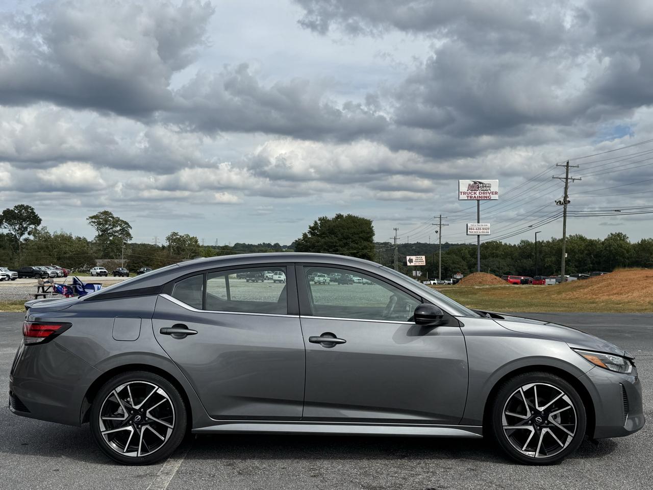 Nissan Sentra SR 2024