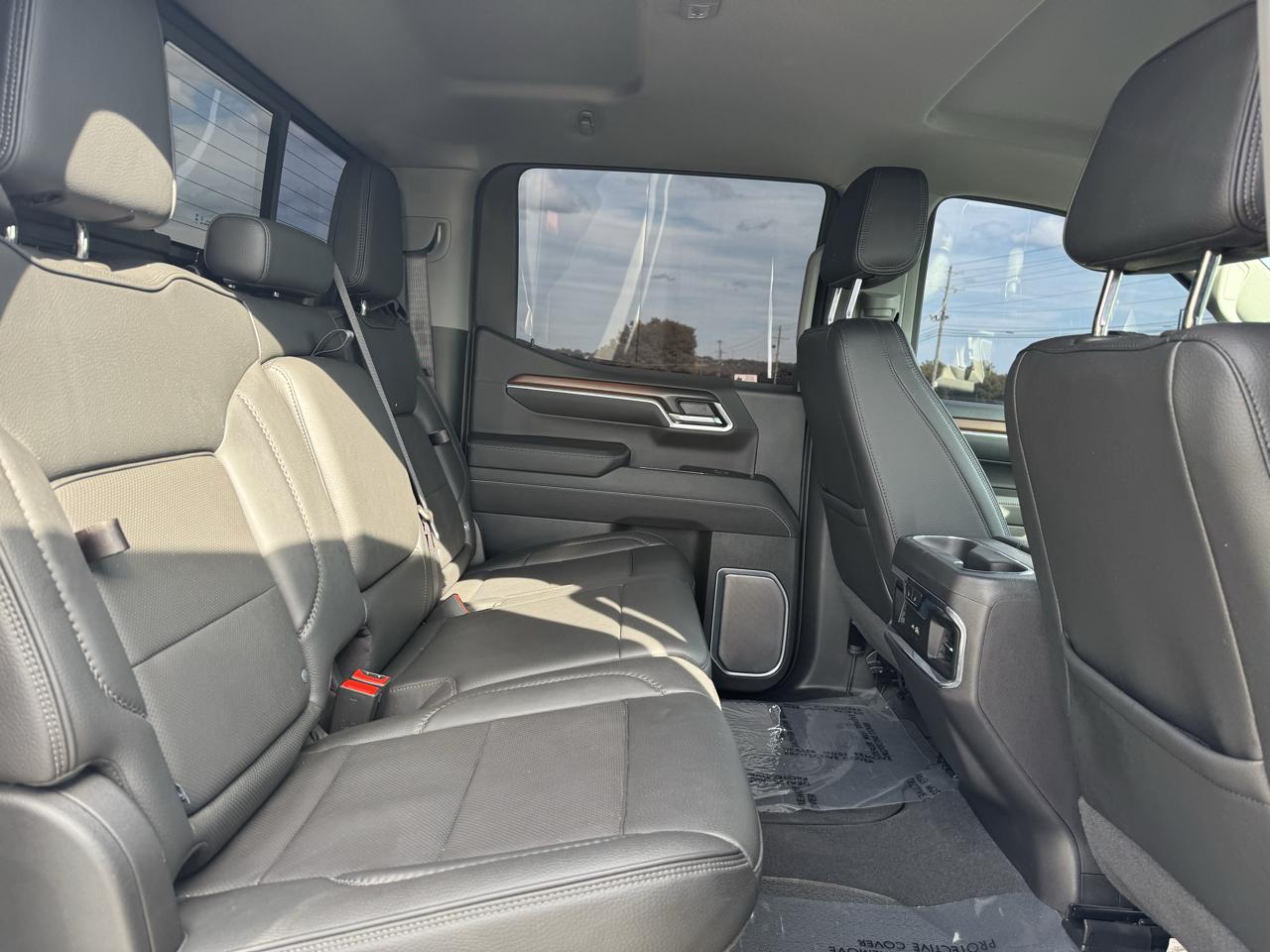 GMC Sierra 1500 Denali Crew Cab Short Box 4WD 2026