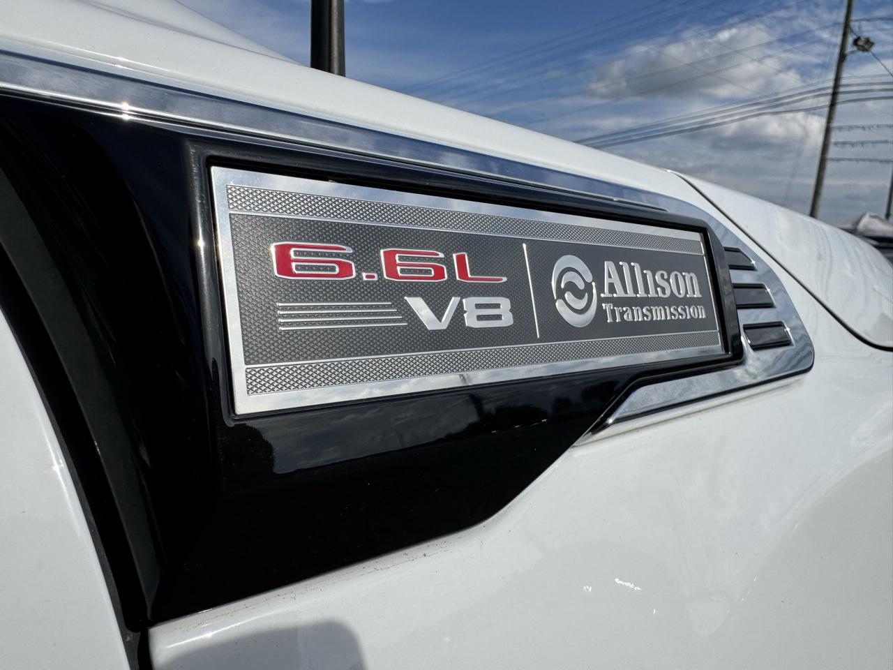 GMC Sierra 2500HD SLE Crew Cab 4WD 2024
