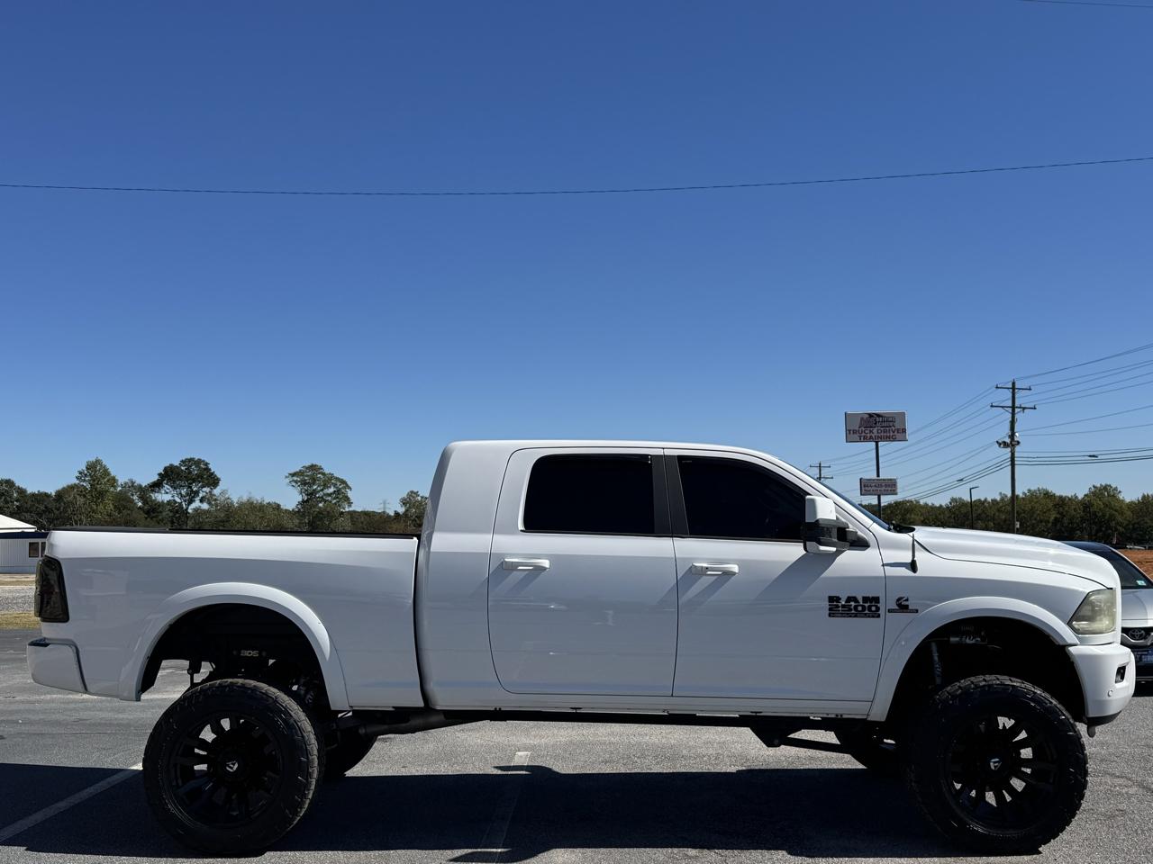 RAM 2500 Laramie Mega Cab 4WD 2018
