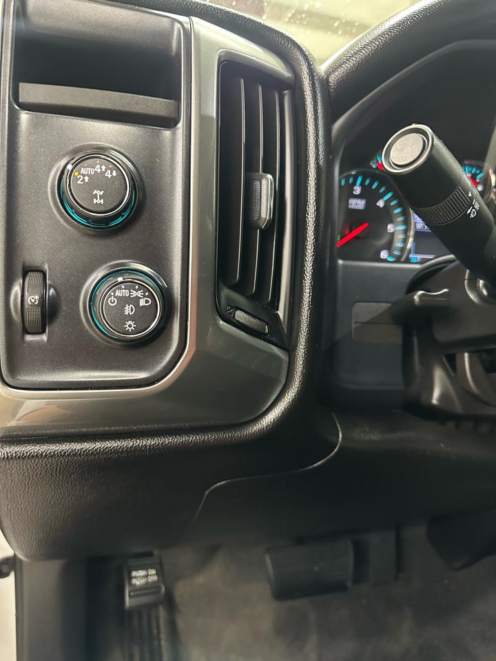 Chevrolet Silverado 1500 LT Crew Cab 4WD 2018