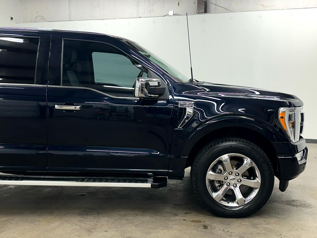 Ford F-150 Lariat SuperCrew 5.5-ft. Bed 4WD 2022