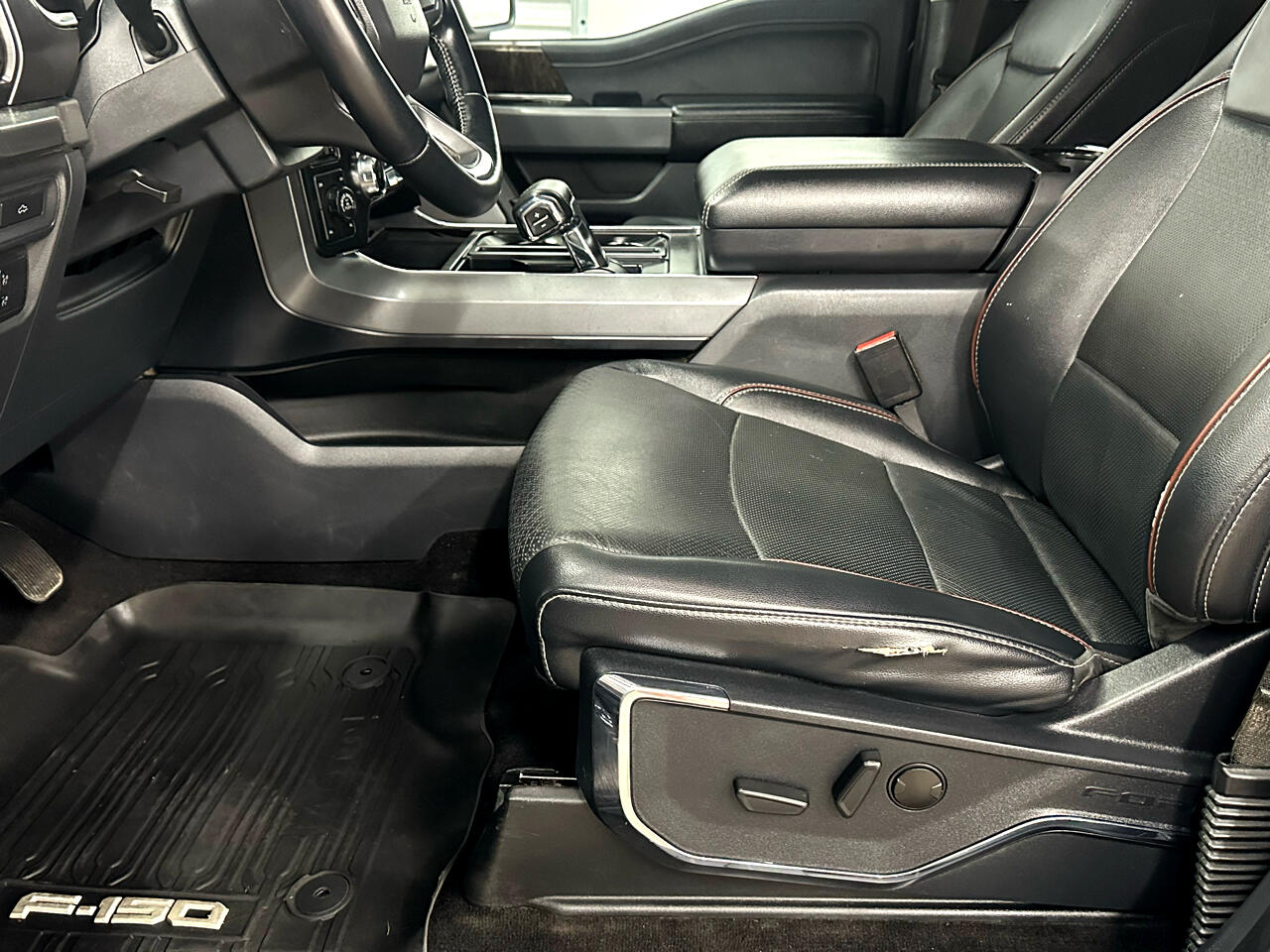 Ford F-150 Lariat SuperCrew 5.5-ft. Bed 4WD 2022