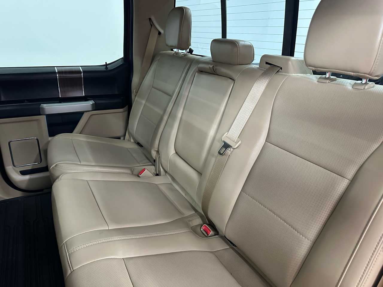 Ford F-150 Lariat SuperCrew 5.5-ft. Bed 2WD 2017