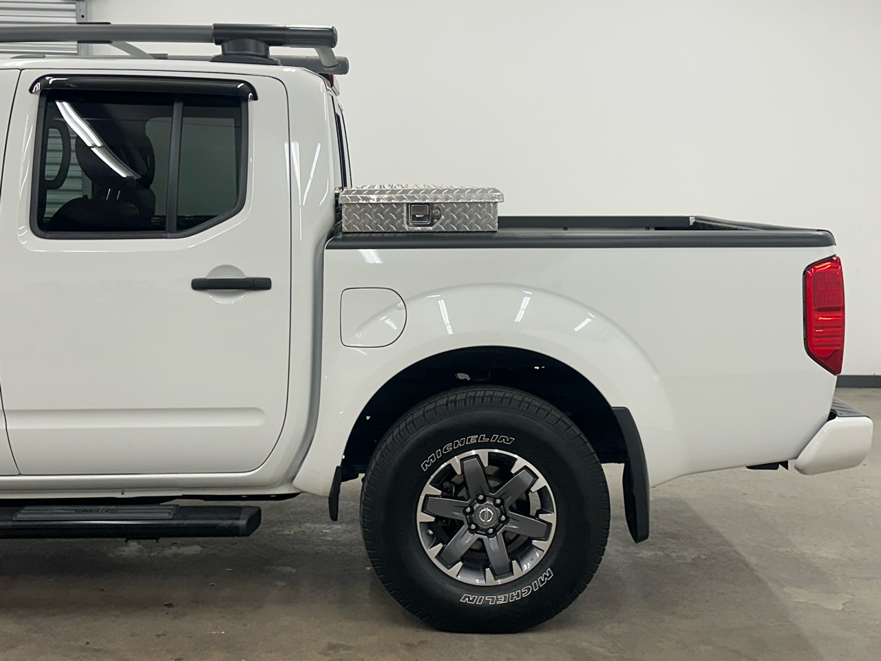 Nissan Frontier PRO-4X Crew Cab 5AT 4WD 2019