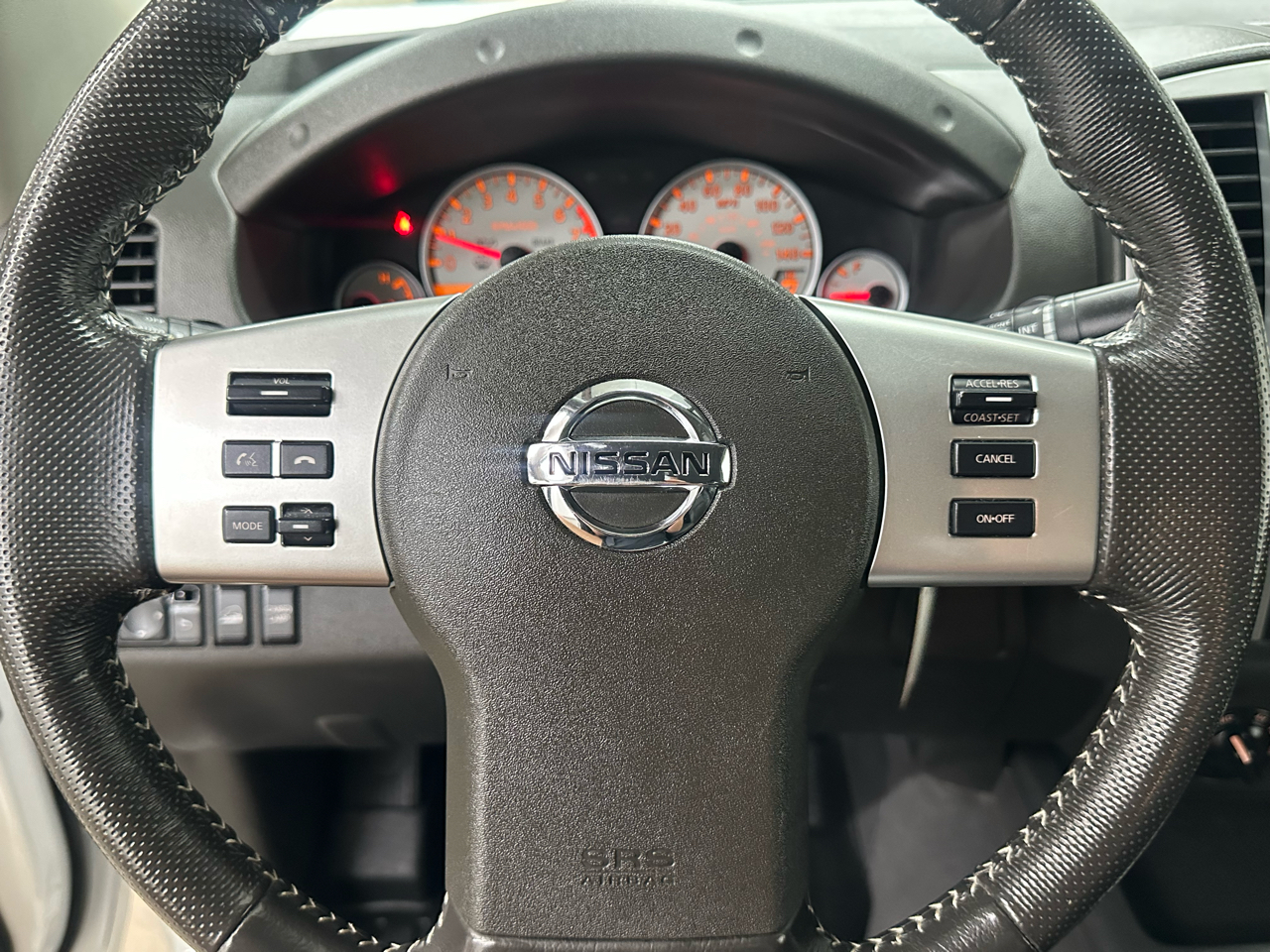 Nissan Frontier PRO-4X Crew Cab 5AT 4WD 2019