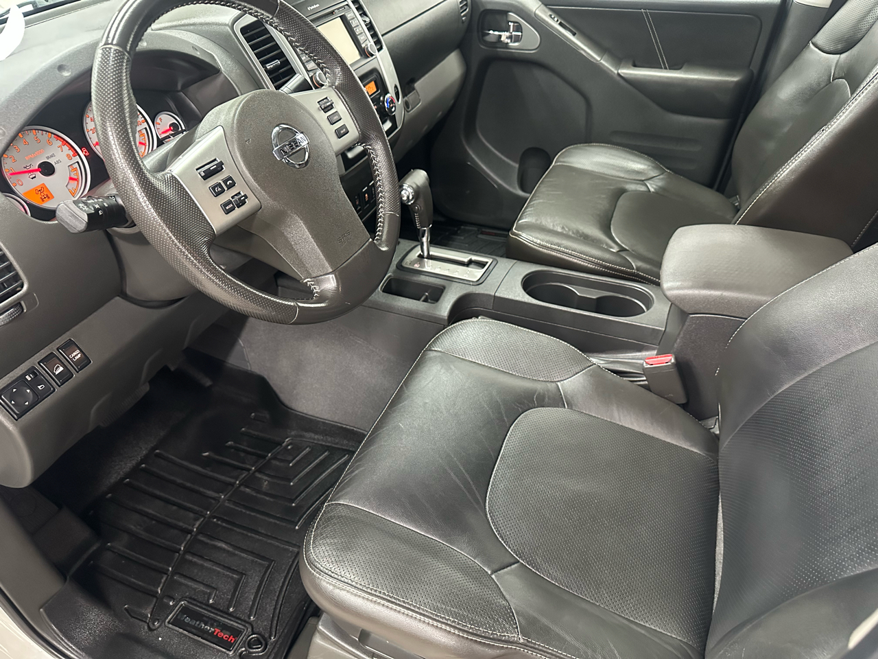 Nissan Frontier PRO-4X Crew Cab 5AT 4WD 2019