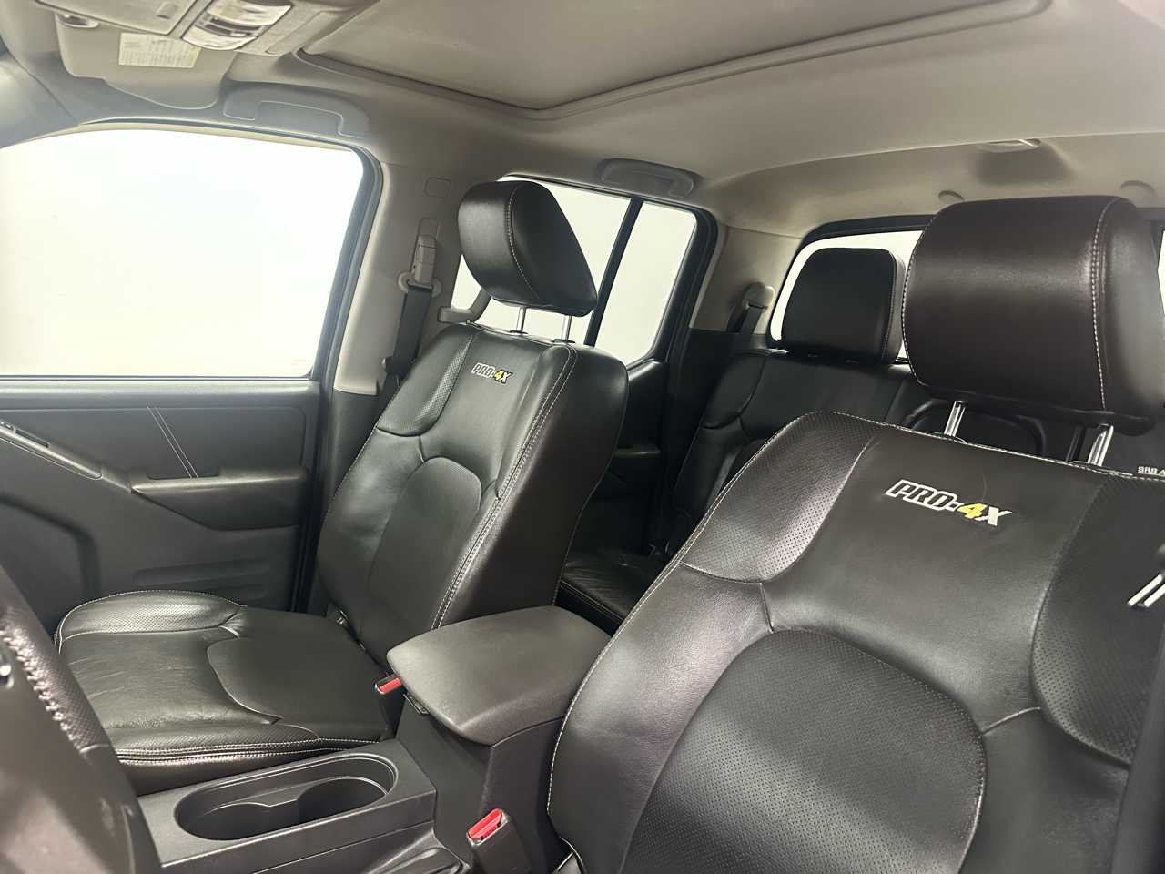 Nissan Frontier PRO-4X Crew Cab 5AT 4WD 2019