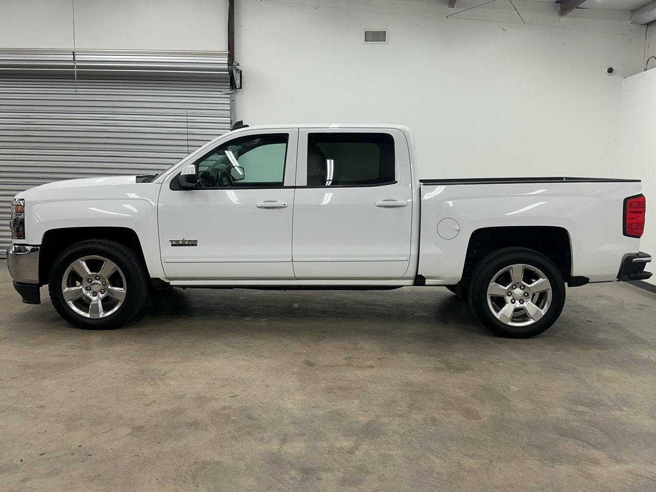 Chevrolet Silverado 1500 LT Crew Cab 2WD 2016
