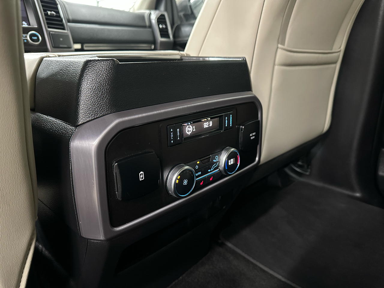 Ford Expedition Platinum 2WD 2018