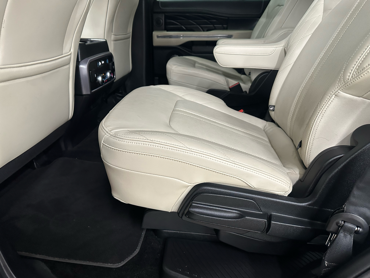 Ford Expedition Platinum 2WD 2018