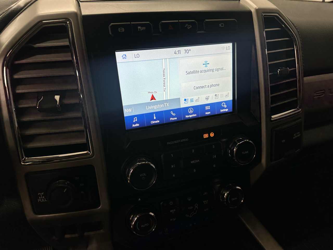 Ford F-250 SD Lariat Crew Cab 4WD 2017