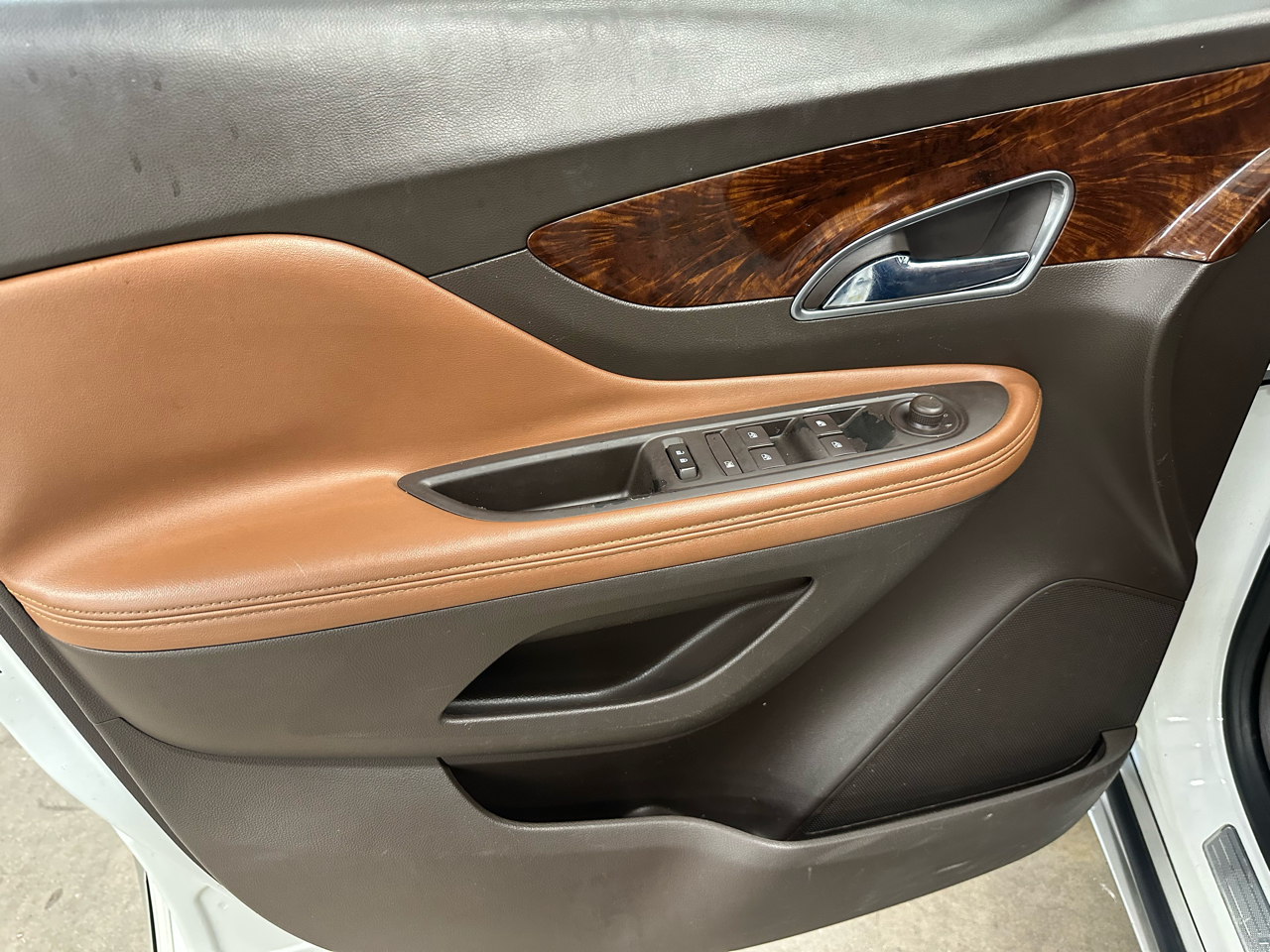 Buick Encore Leather FWD 2016