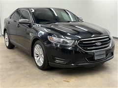2019 Ford Taurus 