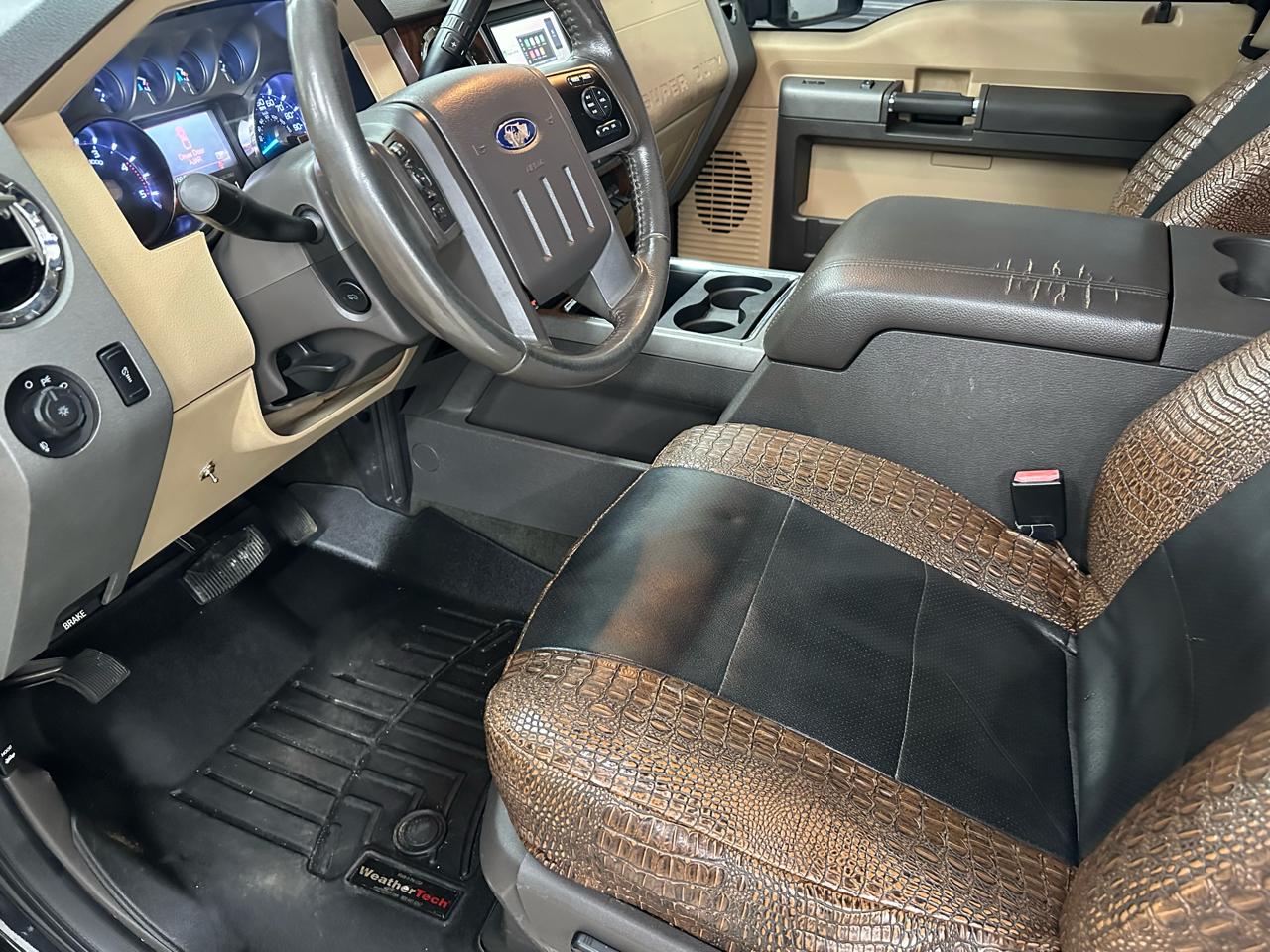 Ford F-350 SD Lariat Crew Cab Long Bed DRW 2WD 2011