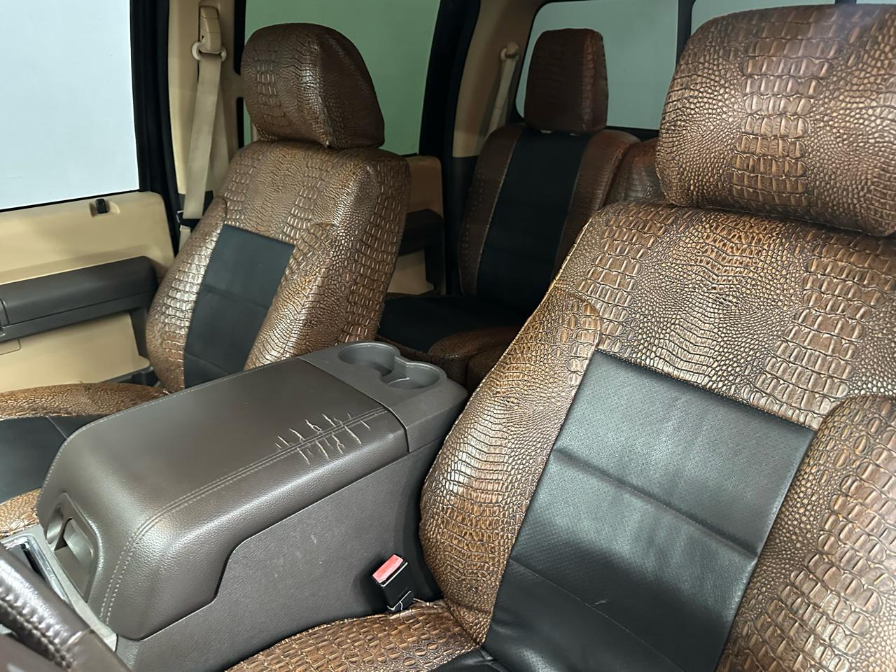 Ford F-350 SD Lariat Crew Cab Long Bed DRW 2WD 2011