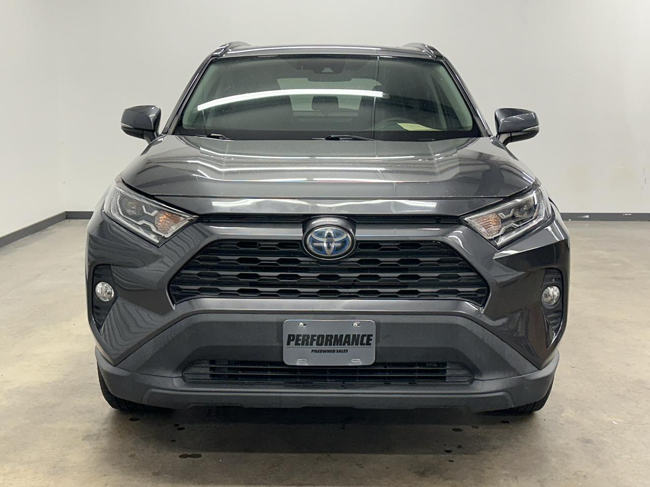 Toyota RAV4 Hybrid XLE 2020