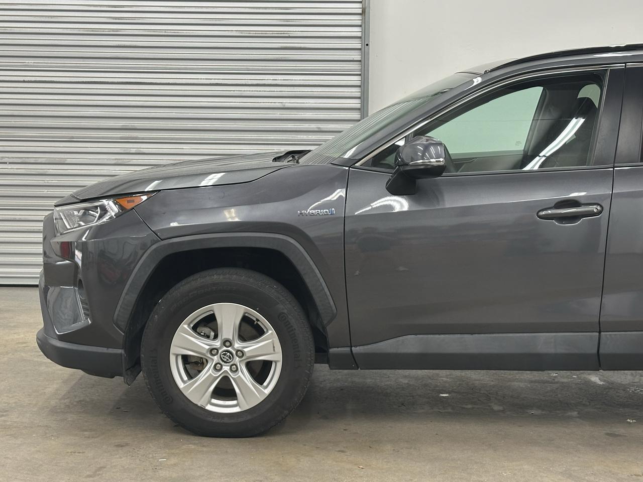 Toyota RAV4 Hybrid XLE 2020