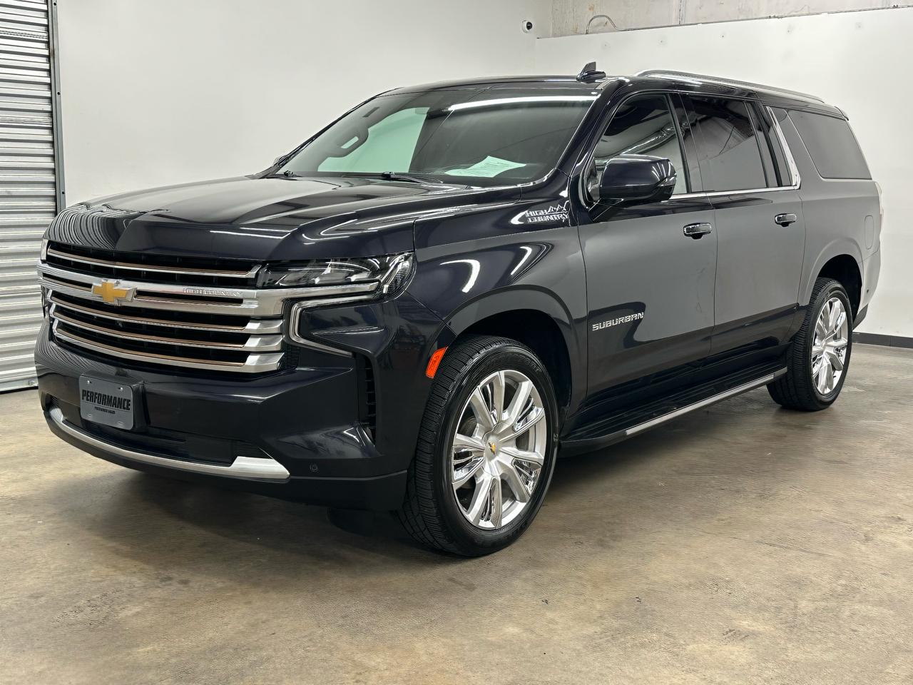 2022 Chevrolet Suburban High Country - Photo 7