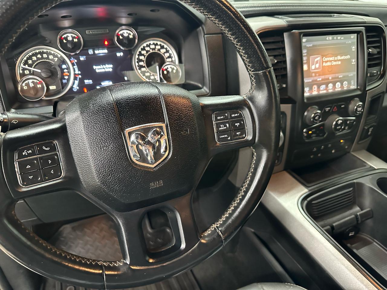 RAM 1500 Rebel Crew Cab SWB 4WD 2017