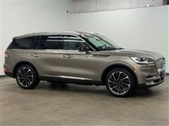2021 Lincoln Aviator 