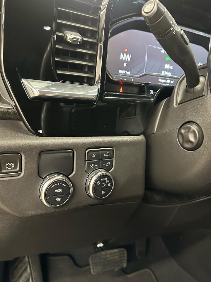 GMC Sierra 1500 SLT Crew Cab 2WD 2023