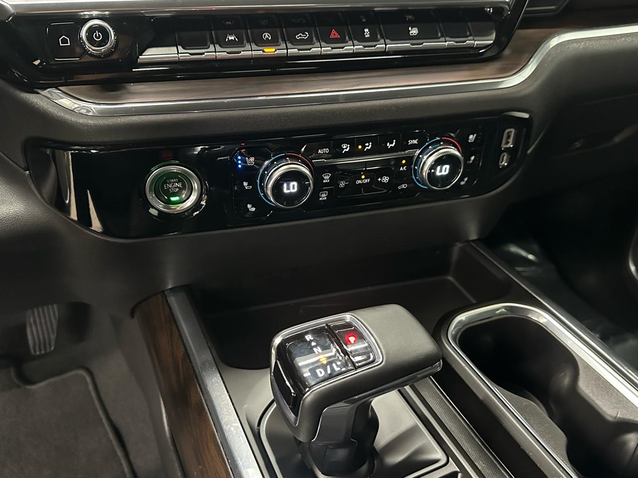 GMC Sierra 1500 SLT Crew Cab 2WD 2023