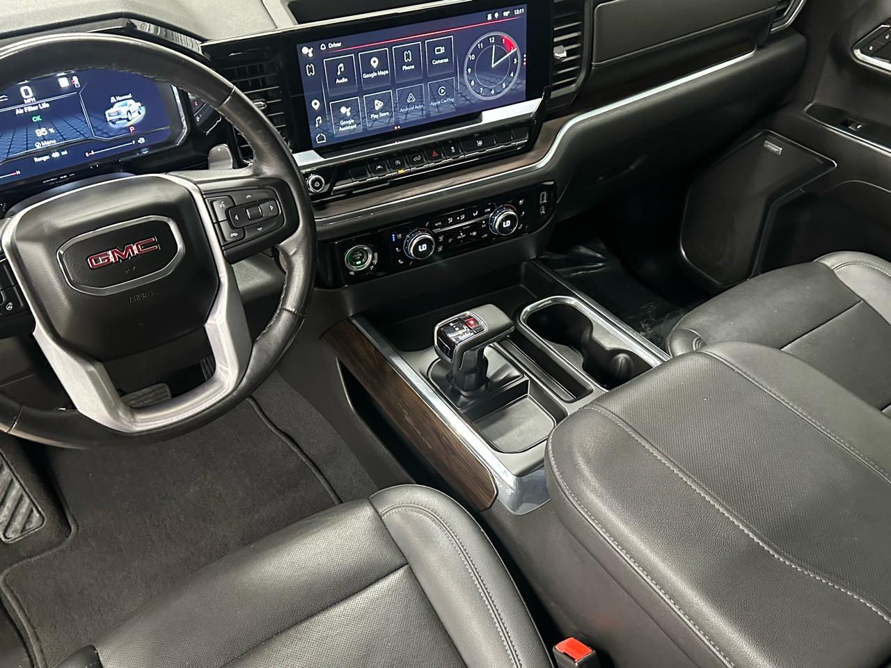 GMC Sierra 1500 SLT Crew Cab 2WD 2023