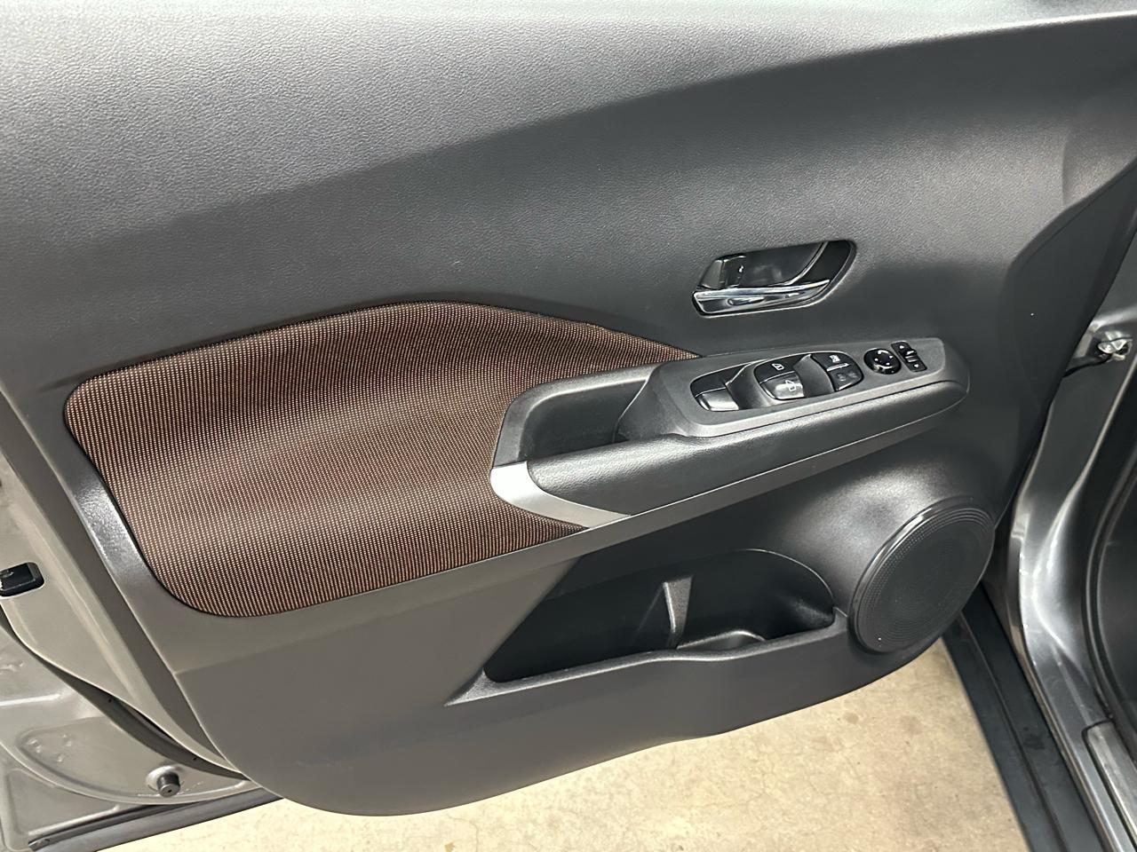 Nissan Kicks SR 2022