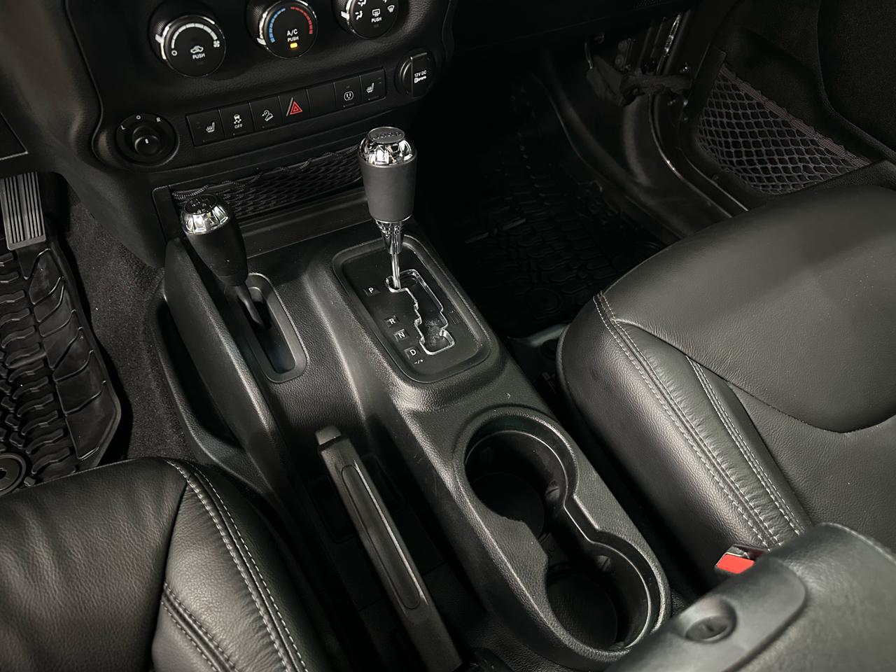 Jeep Wrangler JK Unlimited Sahara 4WD 2018