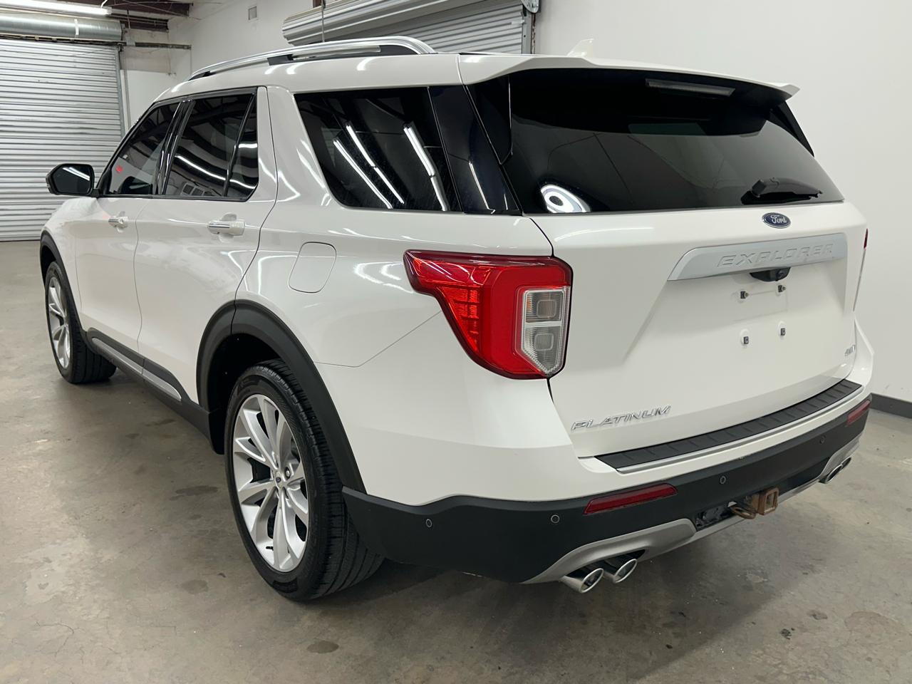 Ford Explorer Platinum AWD 2021