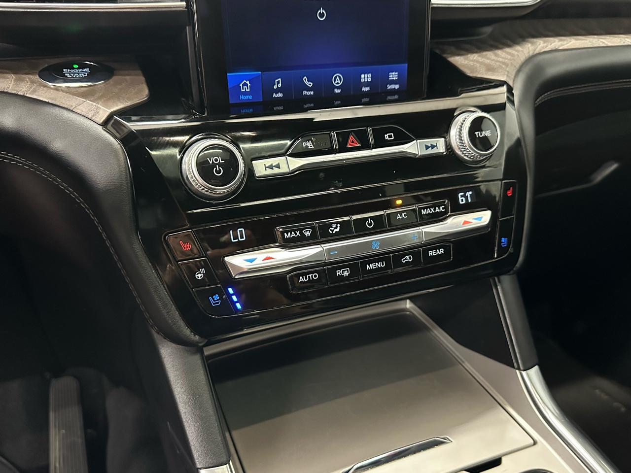Ford Explorer Platinum AWD 2021