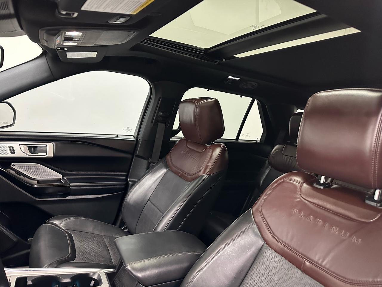 Ford Explorer Platinum AWD 2021