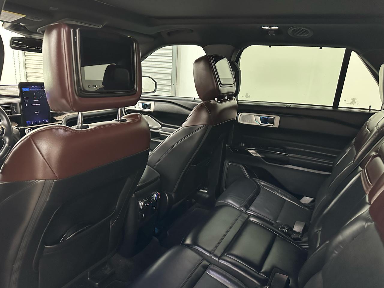 Ford Explorer Platinum AWD 2021