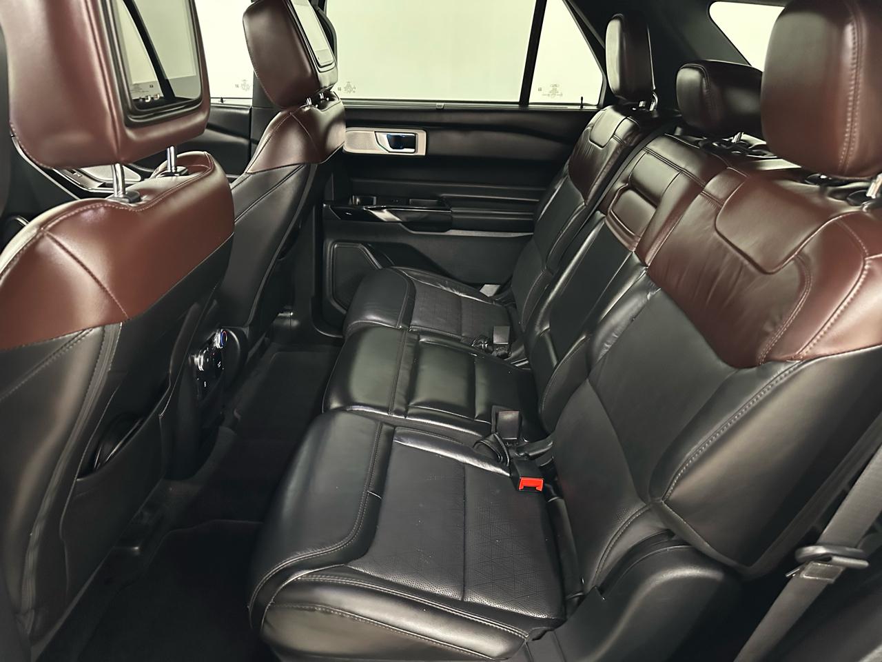Ford Explorer Platinum AWD 2021