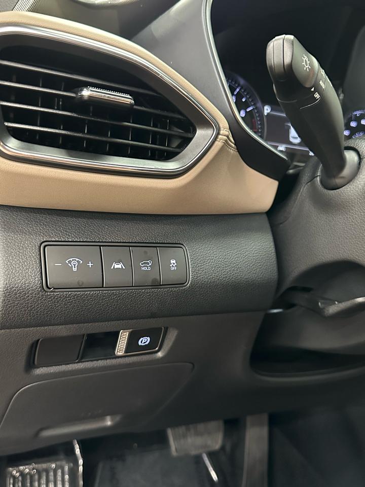 Hyundai Santa Fe SEL 2023