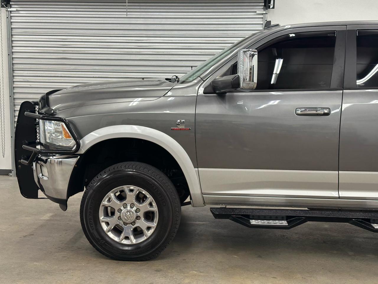 RAM 2500 Laramie Crew Cab SWB 4WD 2013