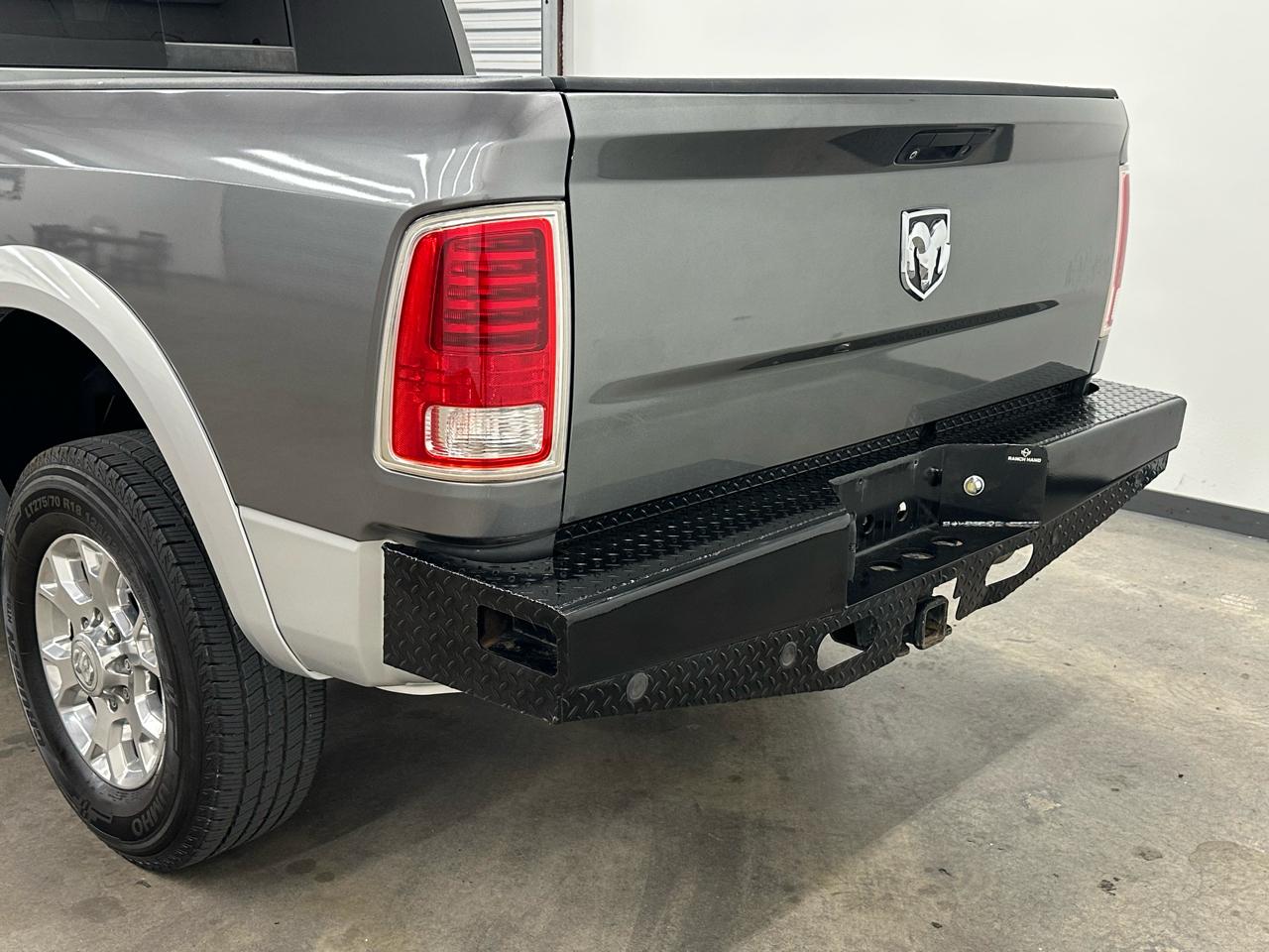 RAM 2500 Laramie Crew Cab SWB 4WD 2013