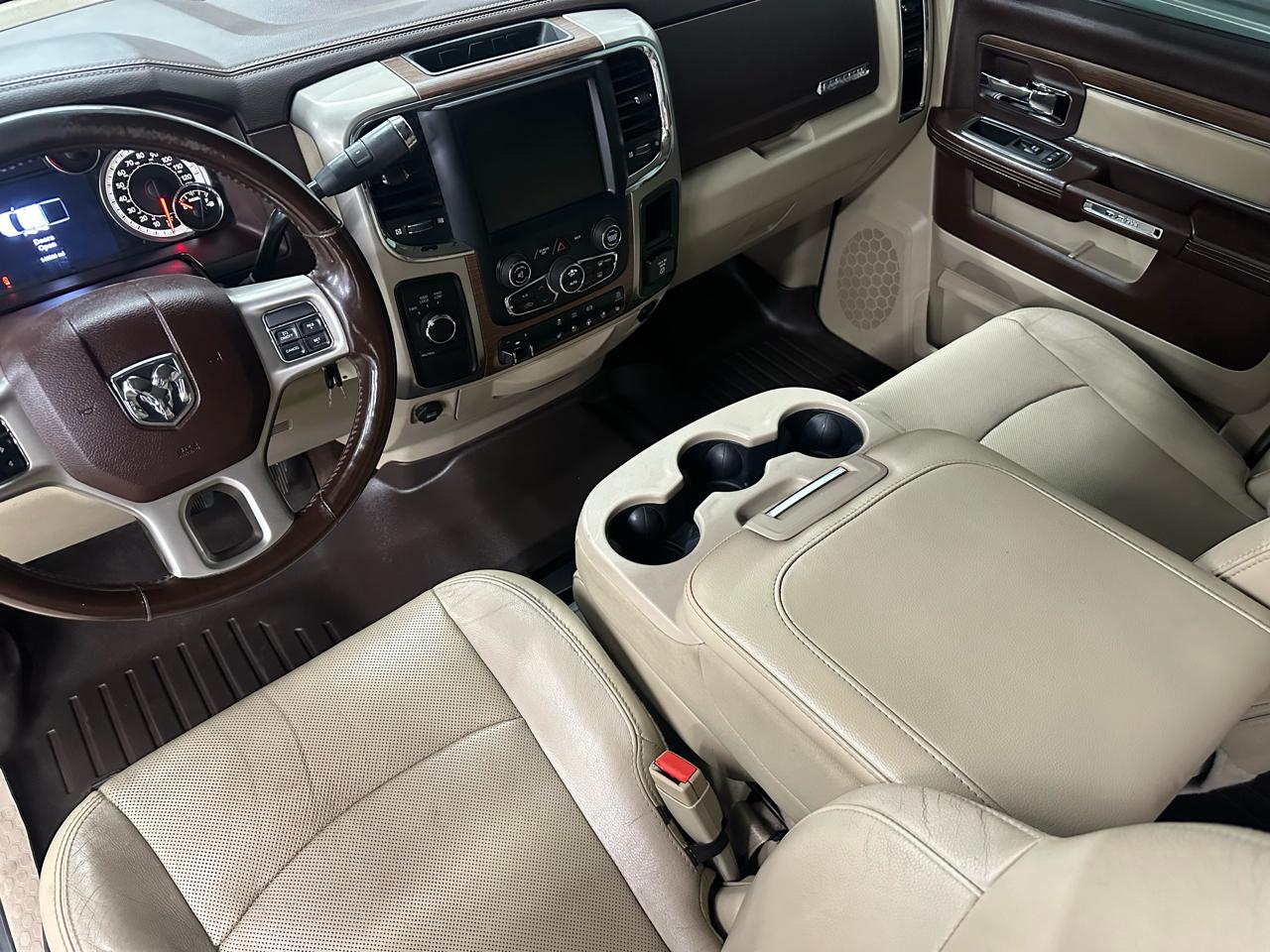 RAM 2500 Laramie Crew Cab SWB 4WD 2013