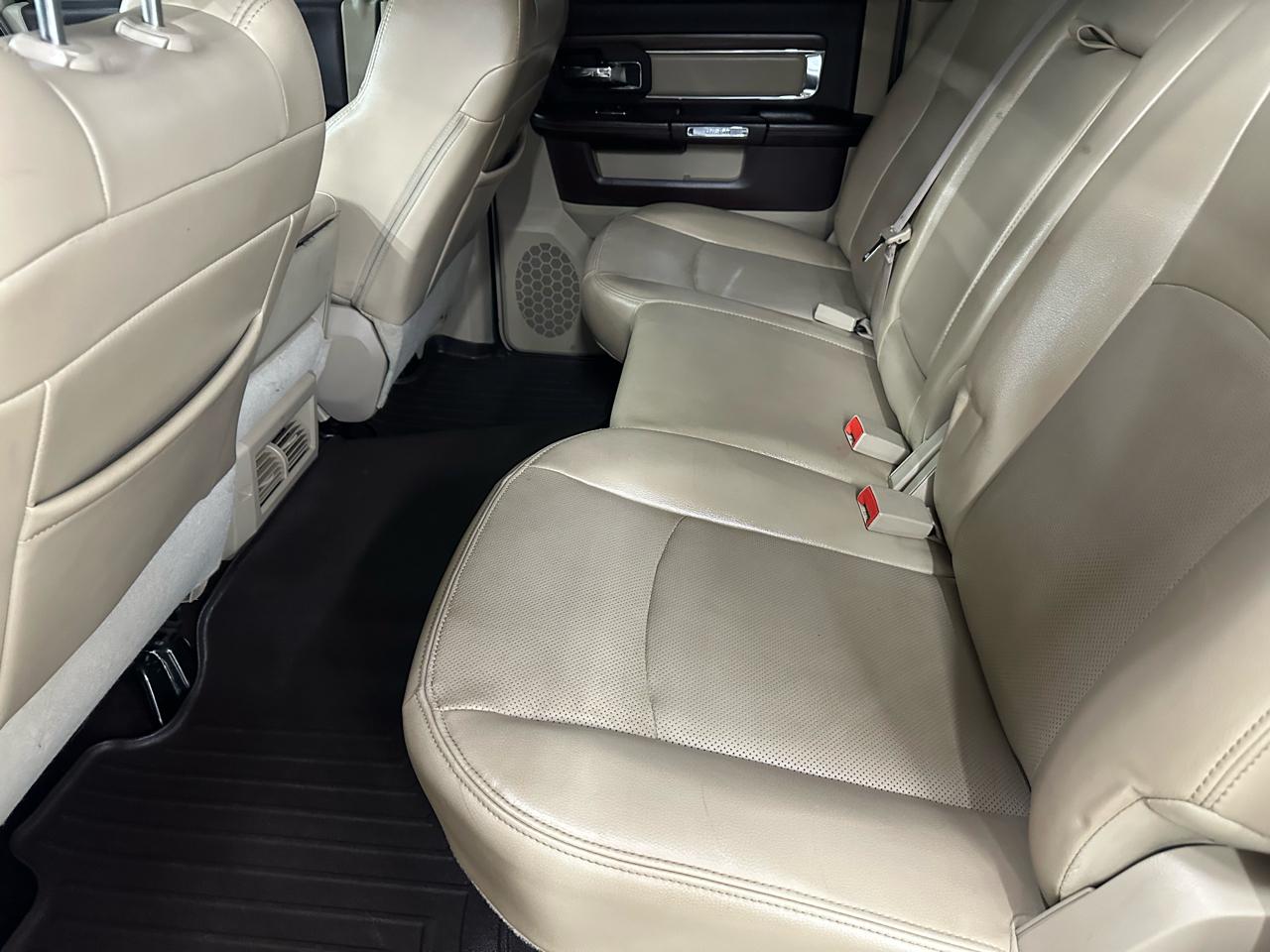 RAM 2500 Laramie Crew Cab SWB 4WD 2013