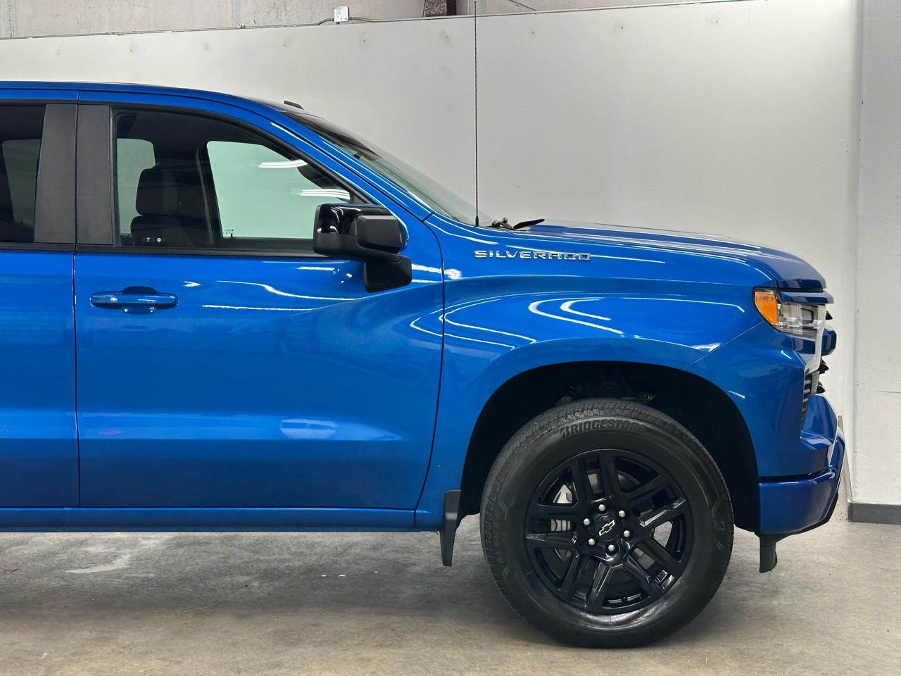 Chevrolet Silverado 1500 RST Crew Cab 4WD 2024