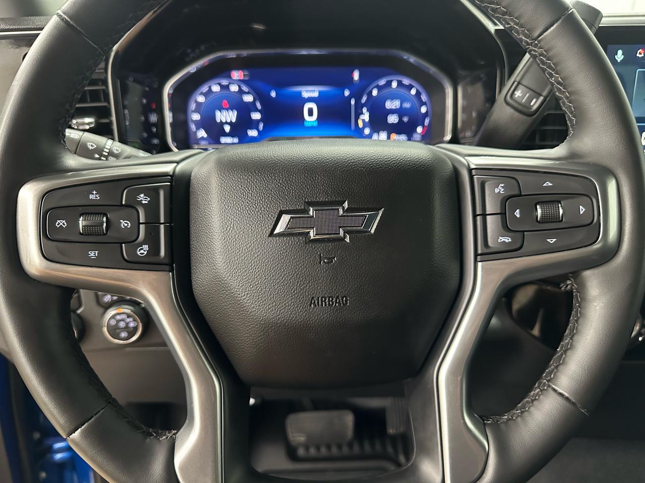 Chevrolet Silverado 1500 RST Crew Cab 4WD 2024