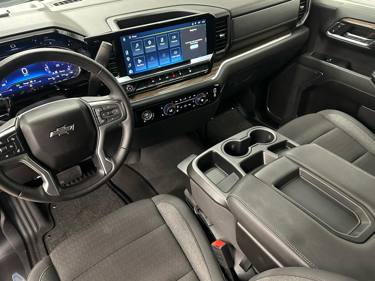 Chevrolet Silverado 1500 RST Crew Cab 4WD 2024