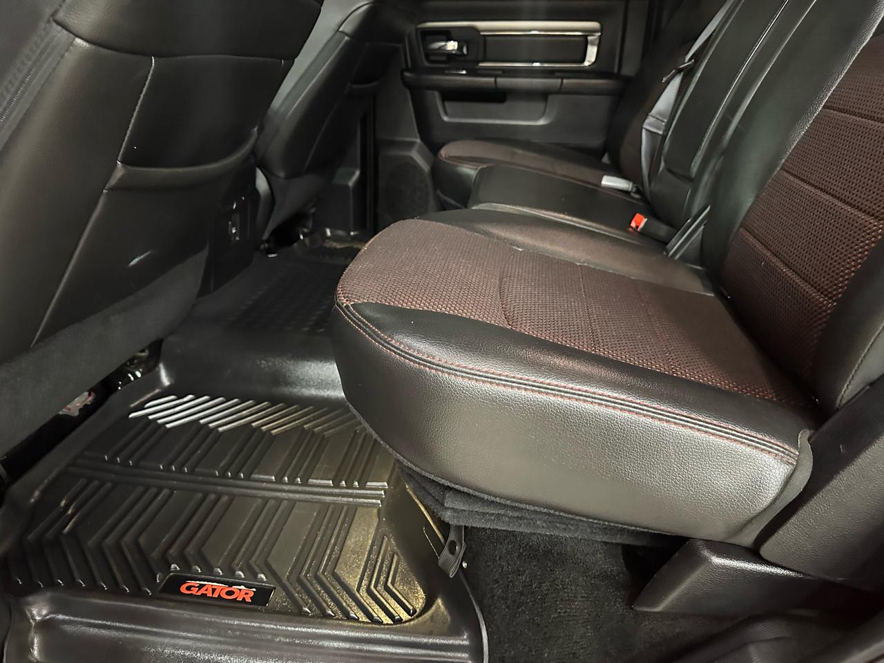 RAM 1500 Sport Crew Cab SWB 4WD 2016
